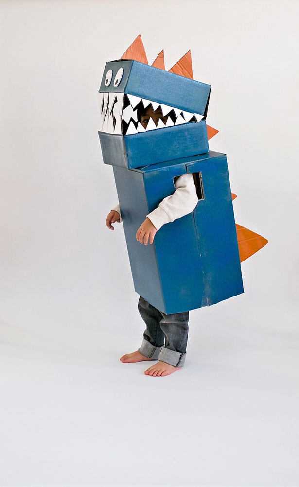 5-diy-cardboard-dinosaur-costume